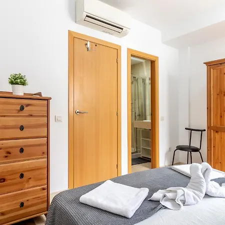 Flatguest San Fernando + 4bdr + Terrace + Parking